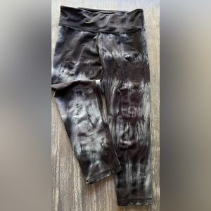 HANDS TO HEARTS tie dye leggings sz S dark teal
